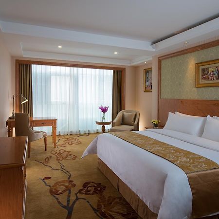 Vienna Hotel Chaoyang 난닝 시 외부 사진