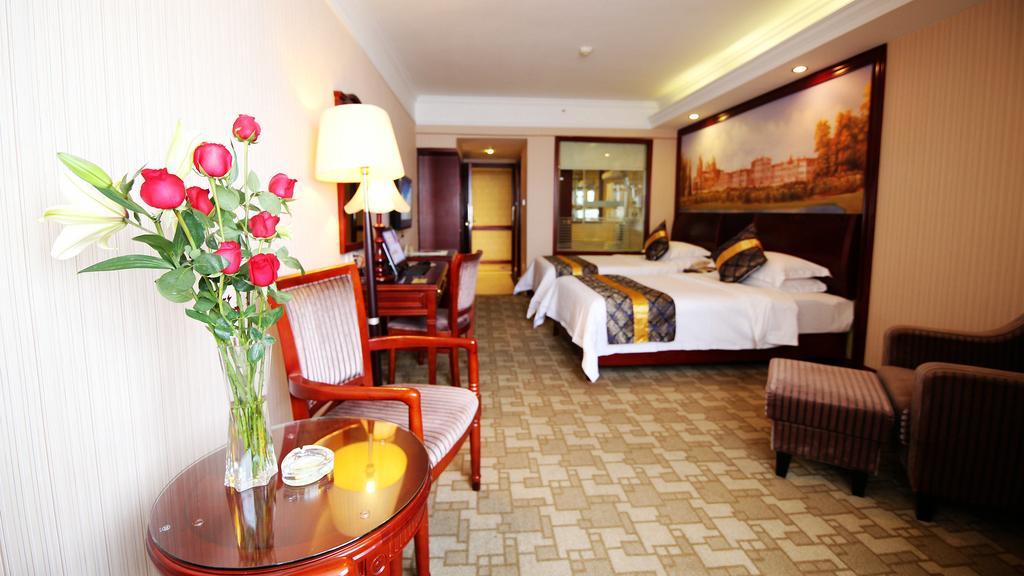 Vienna Hotel Chaoyang 난닝 시 외부 사진