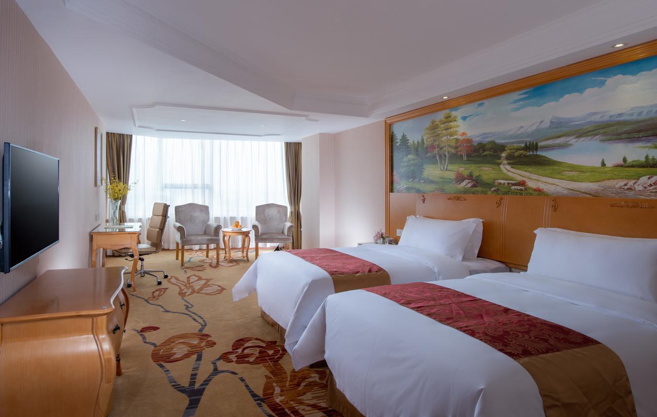 Vienna Hotel Chaoyang 난닝 시 외부 사진