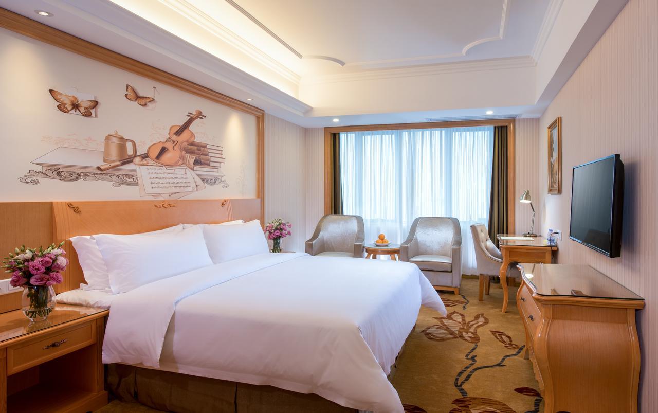 Vienna Hotel Chaoyang 난닝 시 외부 사진