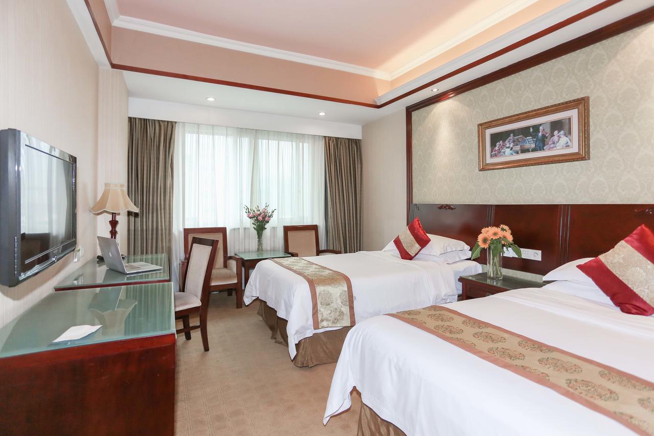 Vienna Hotel Chaoyang 난닝 시 외부 사진
