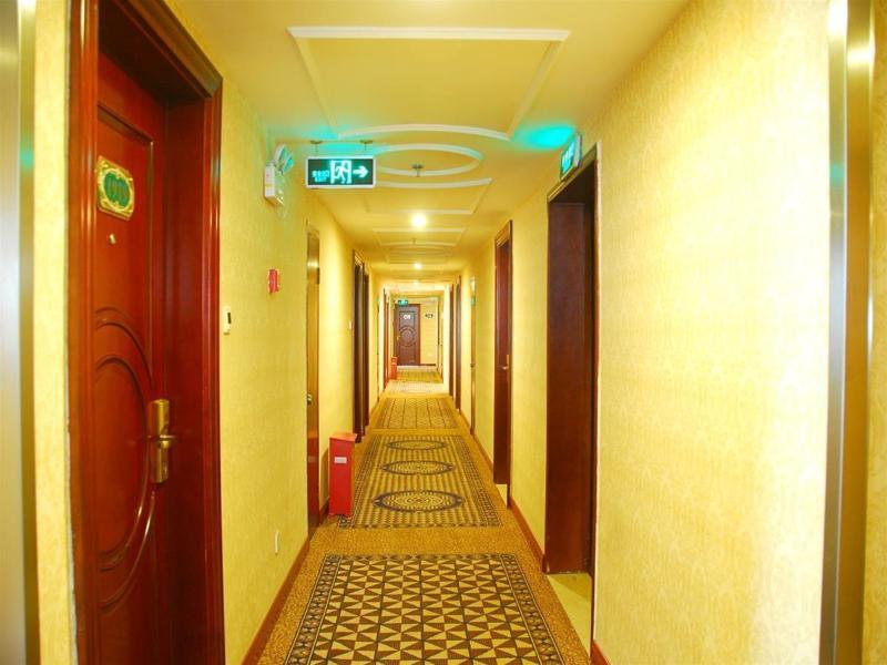 Vienna Hotel Chaoyang 난닝 시 외부 사진